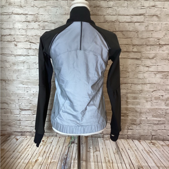 Lululemon Bright Bomber jacket - Picture 8 of 10